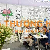 Nhân Viên Kế Toán Nội Bộ Công Ty Hoa Tươi