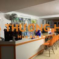 Tuyển nhân viên lễ tân biết tiếng Trung