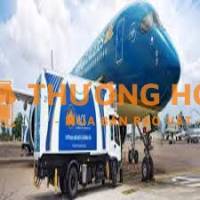 NHÂN VIÊN SỬA CHỮA XE TẢI SÂN BAY TÂN SƠN NHẤT