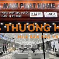 Bán hàng tại showroom Huyền Trân Công Chúa
