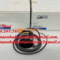 Omron E6F-CWZ5G - Hàng mới - Giao hàng toàn quốc