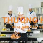 Tuyển 01 bếp chính làm hàng ăn uống buổi sáng buổi trưa
