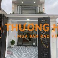 Bán nhanh căn nhà 1 trệt 1 lửng sát chợ chánh lưu