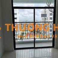 căn hộ cao cấp, đầy đủ tiện ích siêu thị , quán ăn, hầm gửi xe, phíấp