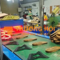 Lao Động Phổ Thông - Làm Giày Dép