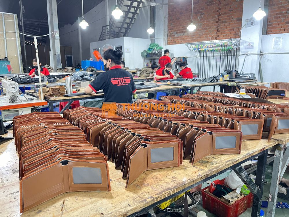 xưởng nhận gia công phụ kiện đồ da theo yêu cầu,