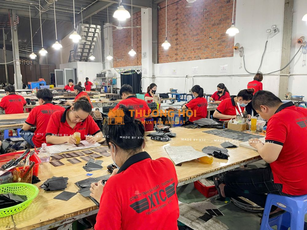 sản xuất, gia công quà tặng doanh nghiệp theo yêu cầu