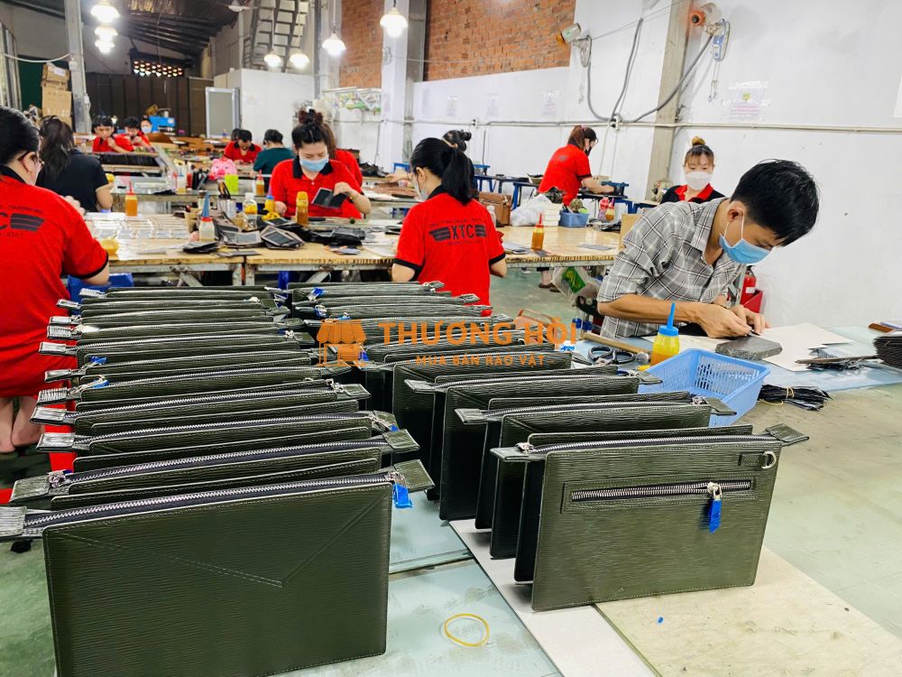 cung cấp quà tặng doanh nghiệp tận xưởng sản