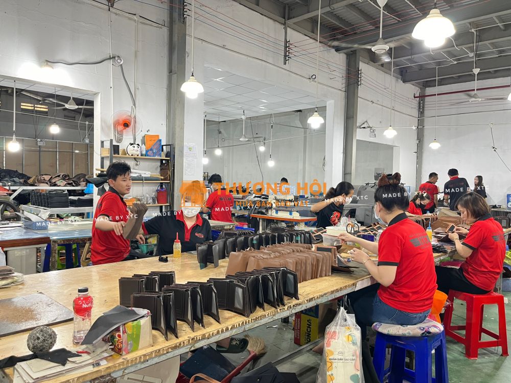 Xưởng sx quà tặng, in logo riêng , làm theo mẫu yêu cầu