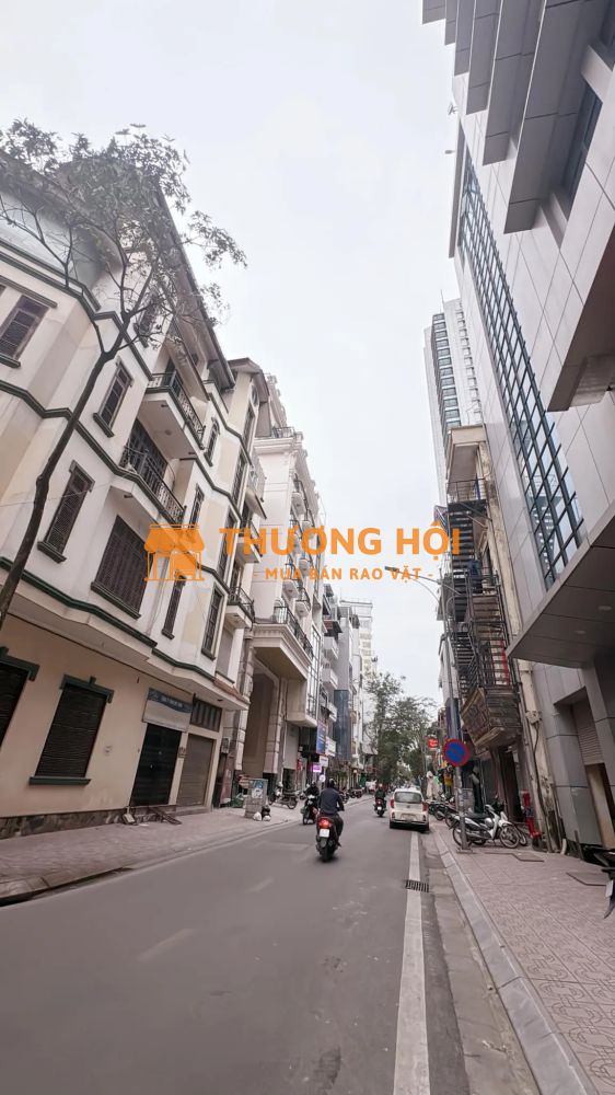 Siêu VIP, Mặt Phố Phạm Hồng Thái, Ba Đình 49m2 4T MT 4m, Chỉ 32 Tỷ