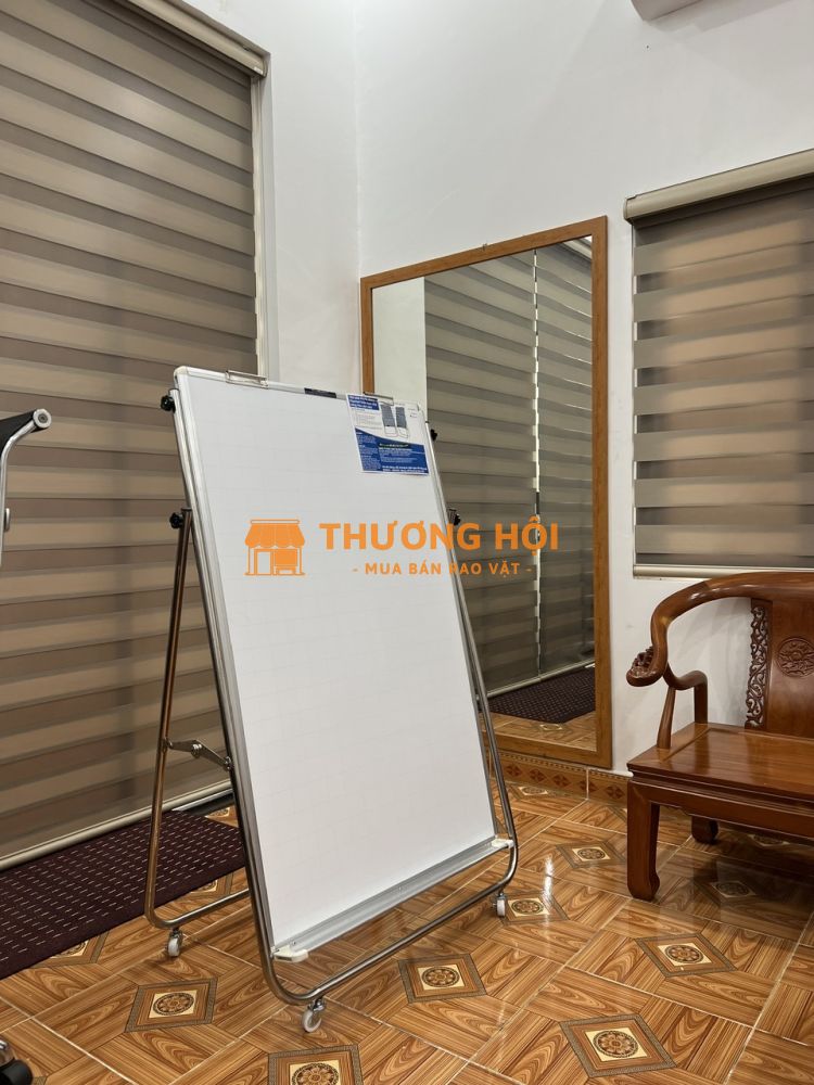 Bảng Flipchart văn phòng thanh mãnh