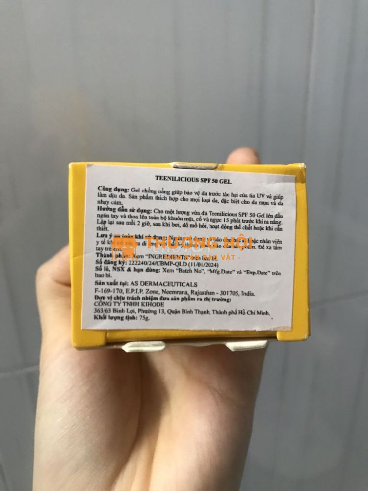 2/3 Kem chống nắng
