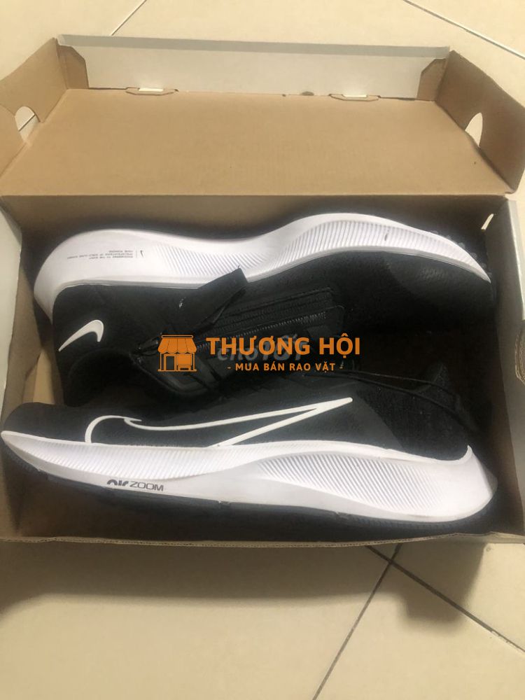 1/4 Giày chạy bộ Nike Pegasus 38