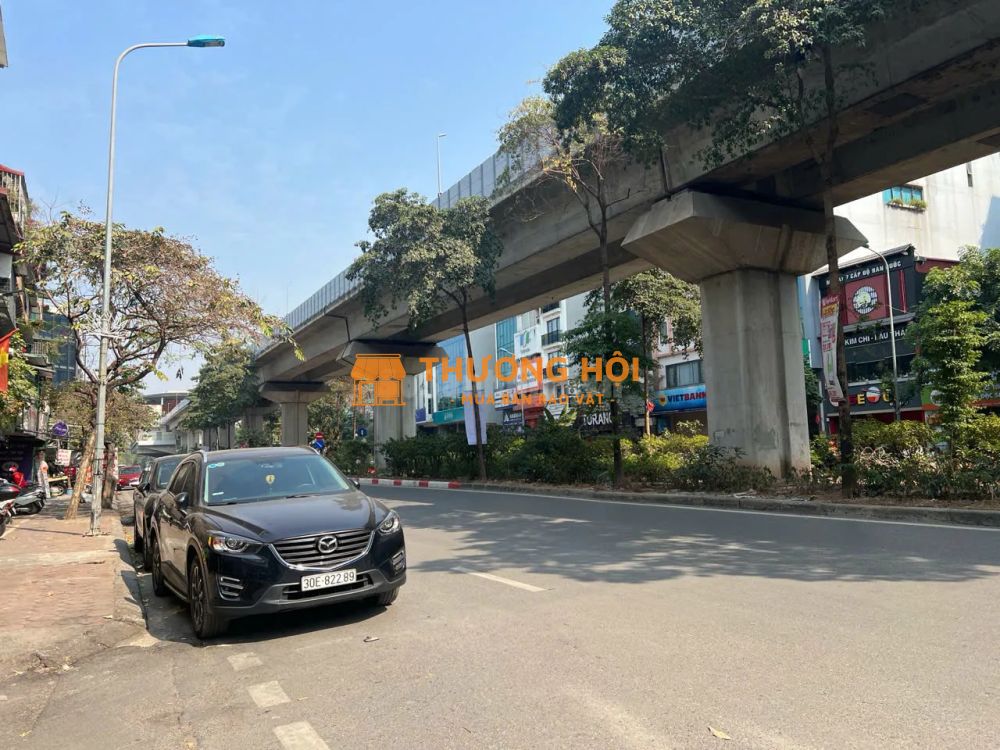 BÁN NHÀ MẶT PHÓ TRẦN QUANG DIỆU, DT 69M2,7T THANG MAY, PHỐ 2 CHIỀU THÔNG THOÁNG,