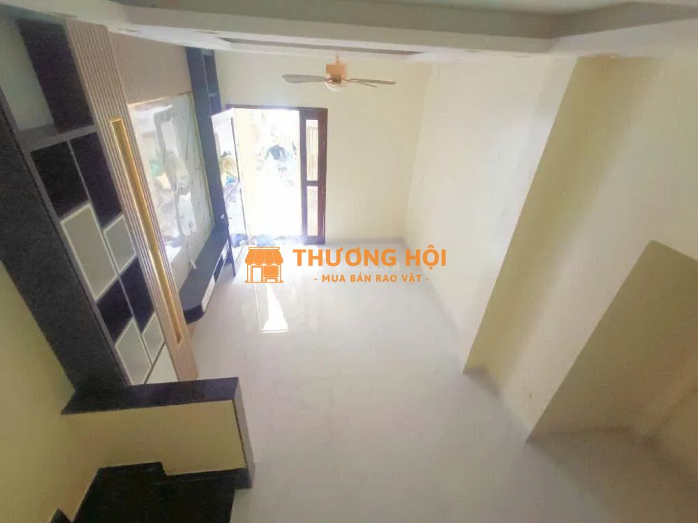 TÔN ĐỨC THẮNG 35 M, 3 TẦNG, NGÕ 3 M, 80 MÉT RA Ô TÔ TRÁNH.SỔ ĐỎ CHÍNH CHỦ, TRƯỚC NHÀ THOÁNG, RỘNG