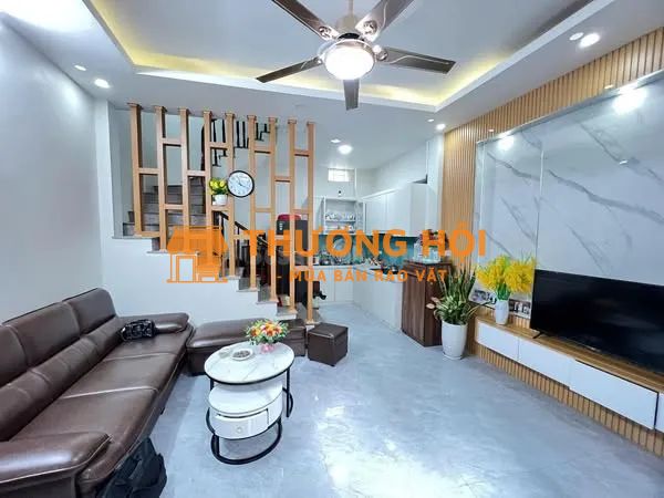 Bán Nhà Phố Phạm Ngọc Thạch 46M2 7T MT 4M, Chỉ 15 Tỷ Đống Đa Ô Tô Tránh Kinh Doanh Thang Máy