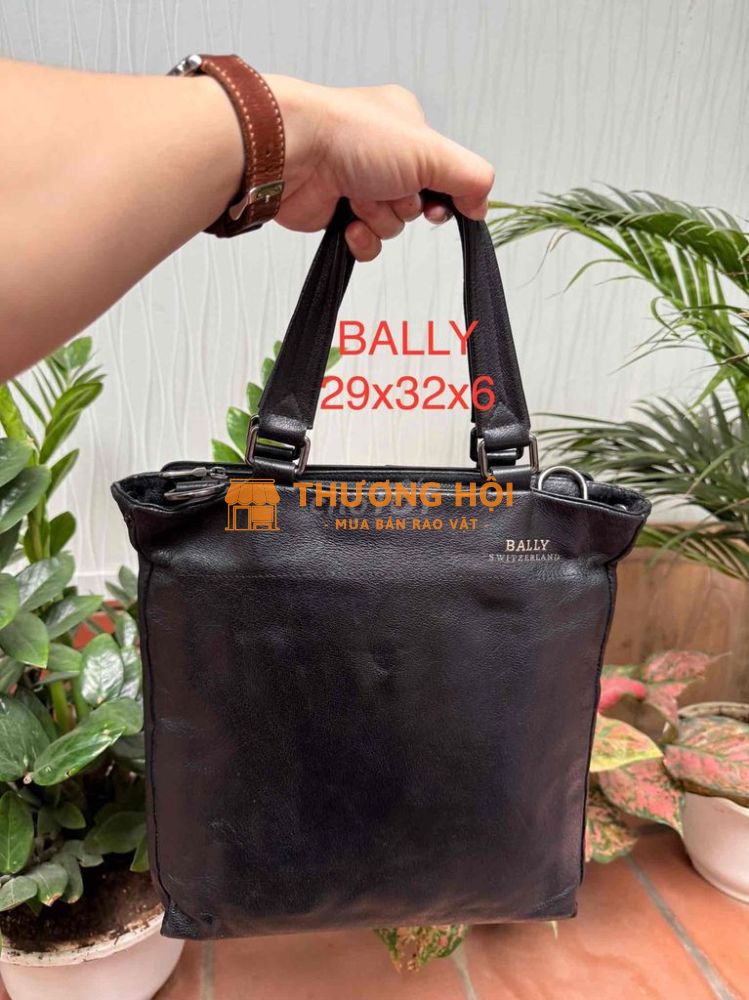 Túi da bò miếng xịn hiệu BALLY