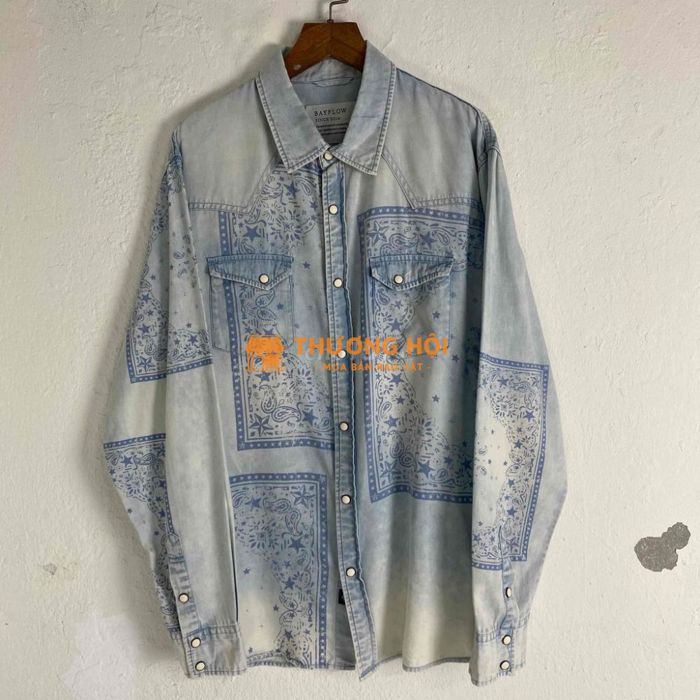 /Western Shirt Bandana Graphics by BAYFLOW/ 📍Cond