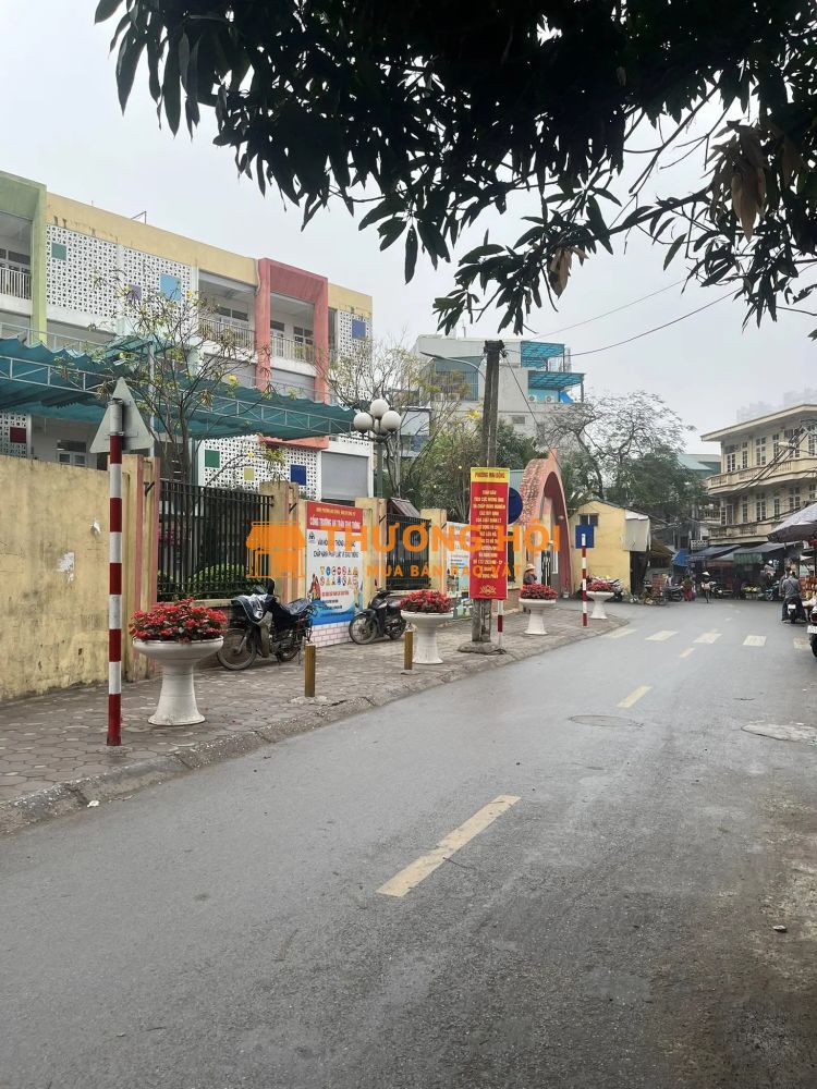 Cần bán nhà Mai Động - Ô tô 7 chỗ vào nhà - Lô góc 3 thoáng vĩnh viễn - MT 9m - Giá chào 12,8 tỷ