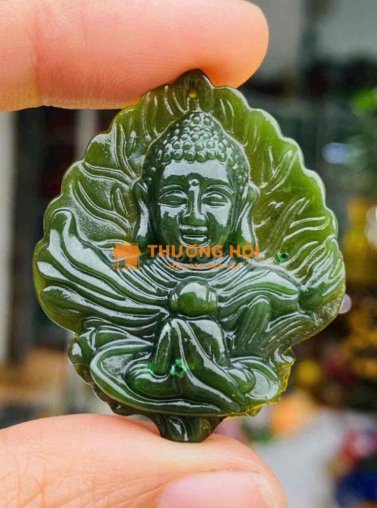 Mặt dây thich ca đá ngọc bích
