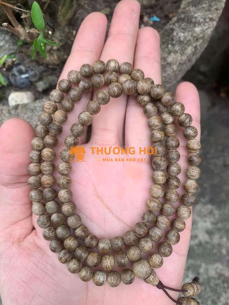 Dây trầm tốc 108 hạt.
