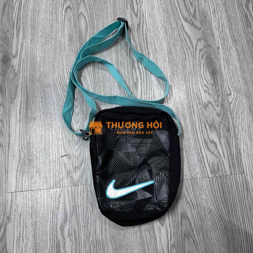 Túi chéo NIKE chính hãng (hàng si)