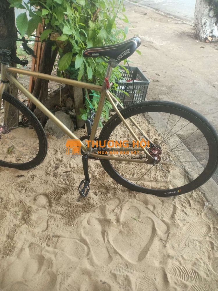 Cần thanh lý lại chiếc xe đạp bị hư cái cuc sau