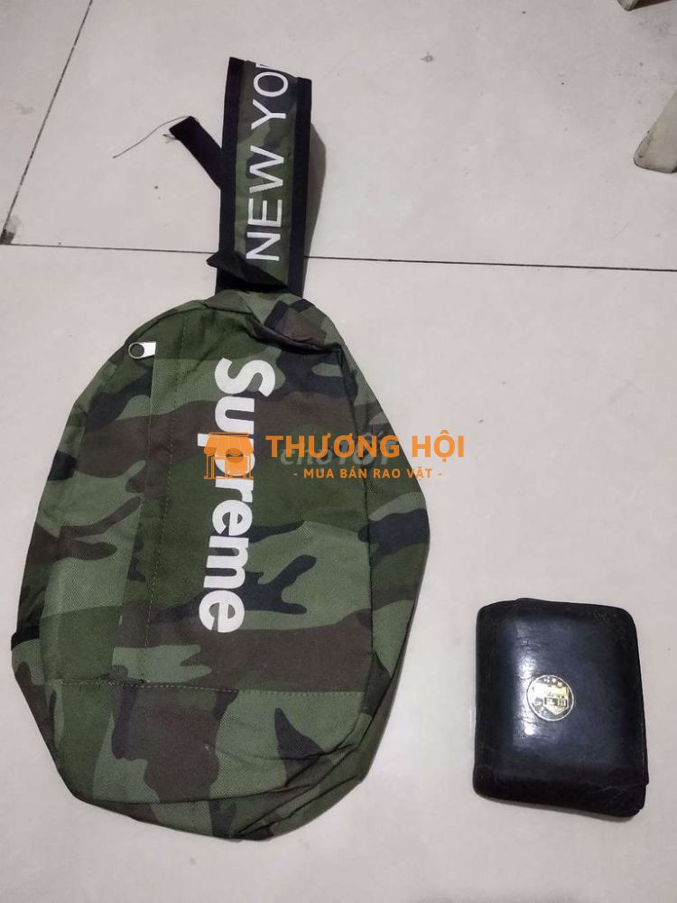 Pass túi bao tử Supreme New York còn mới nguyên