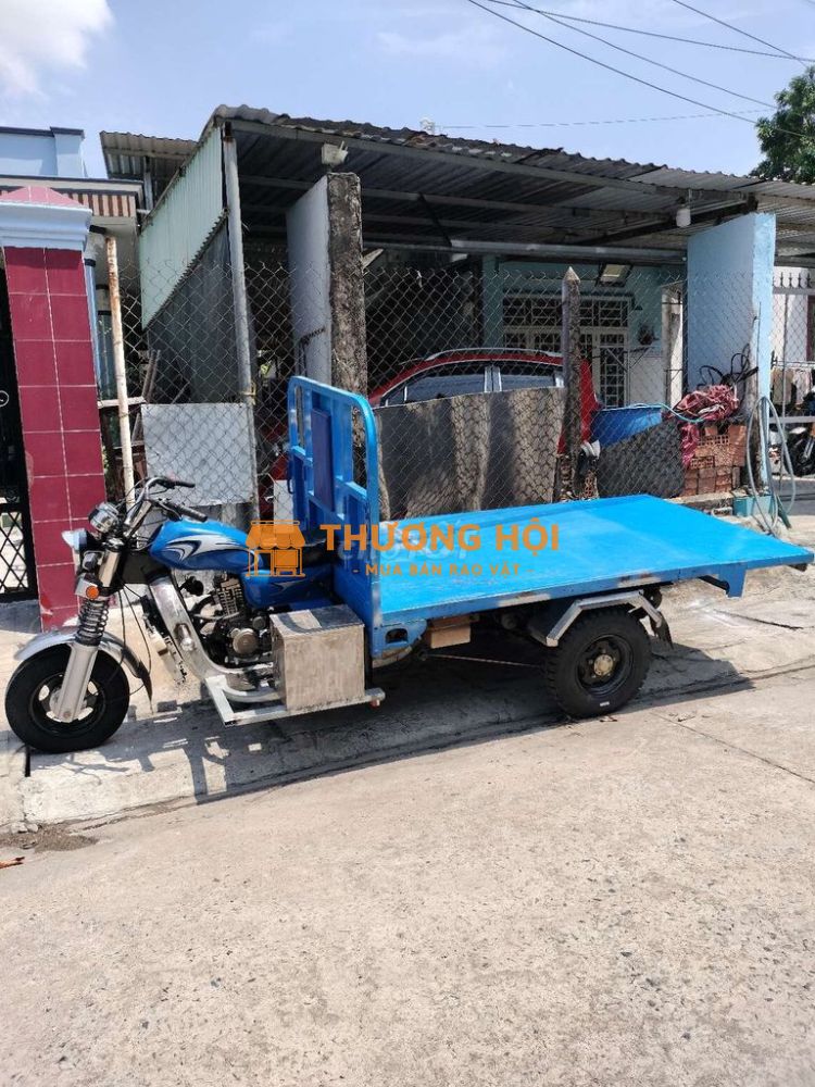 Xe mới 90%,máy 200 mới Rin,sàn thùng d2m40 n1m4