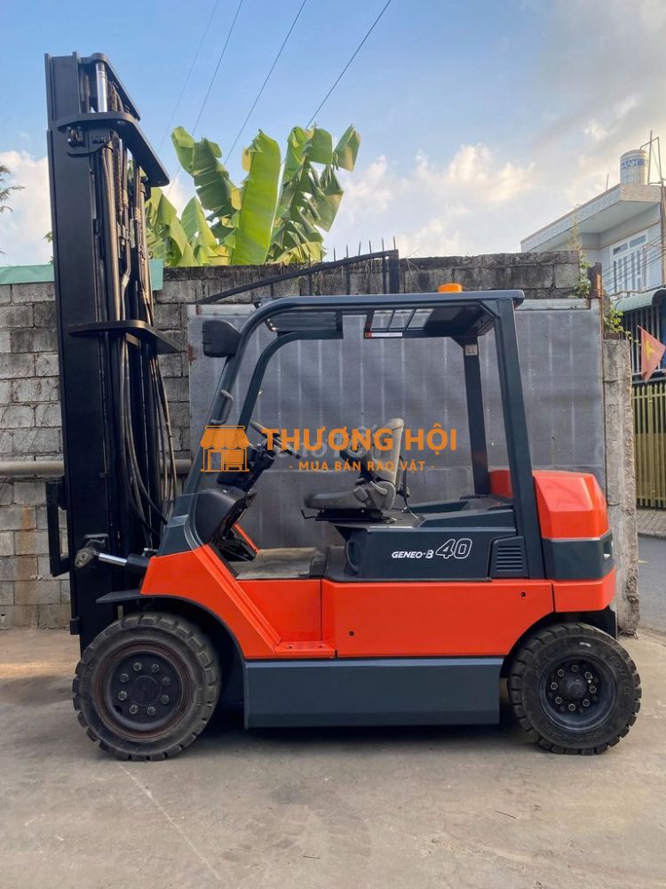 XE NÂNG TOYOTA 2.5 TẤN – HIỆU SUẤT VƯỢT TRỘI.