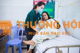 Tìm 1 cô chăm sóc bệnh nhân ở bệnh viện