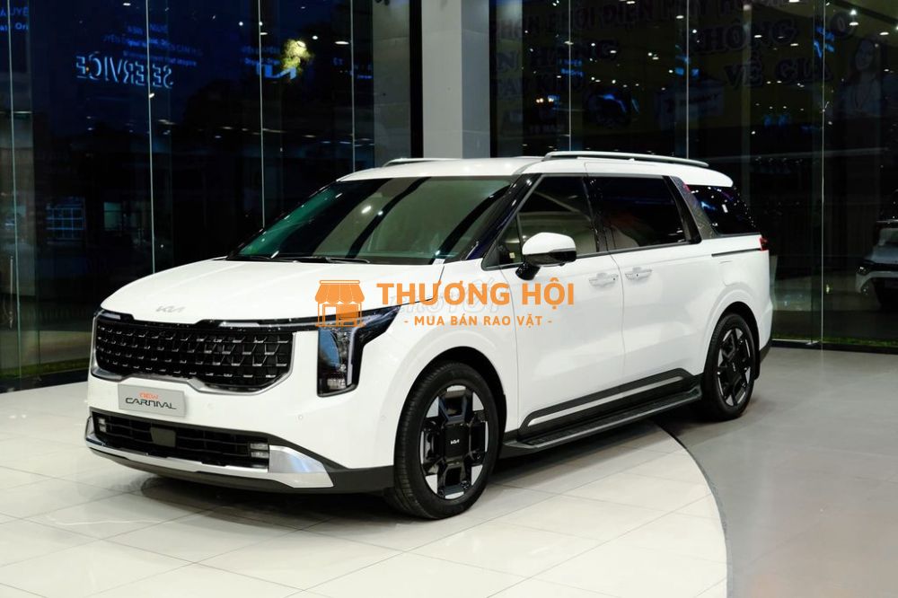 New Carnival 2025 Tặng Bảo hiểm thân vỏ + Phụ kiện