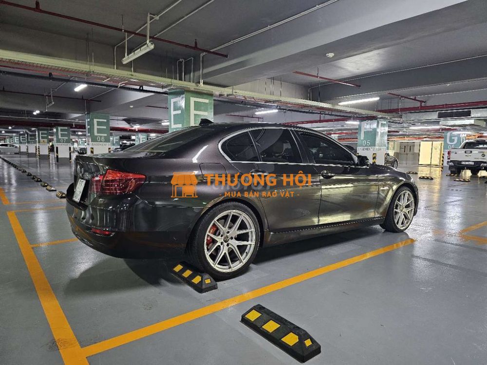 BMW 520i sx 2015 - odo 50000 km Xe Zin