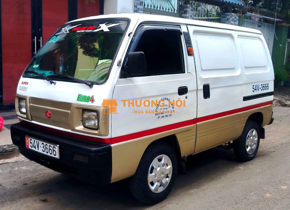 Cần bán Su van 2 chổ chính chủ đồ chơi đầy đủ