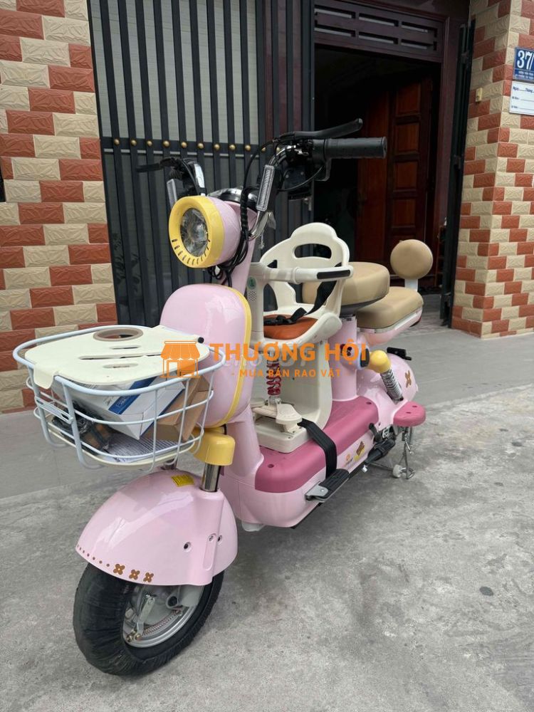 yadea i15 mới 100% đủ màu bh 1 năm