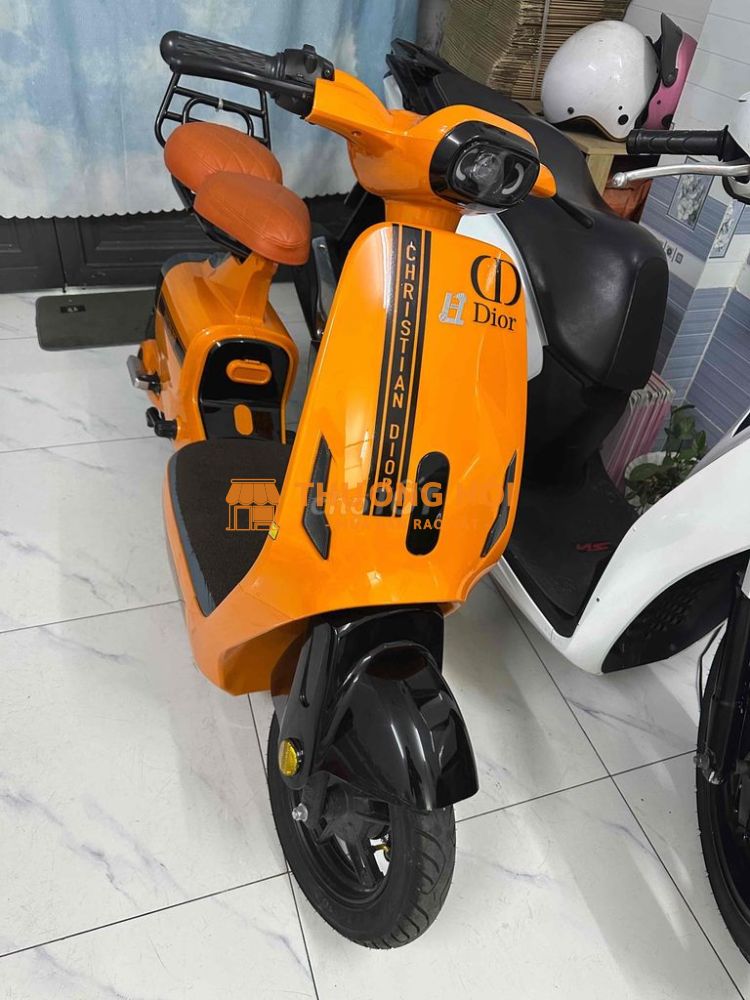xe điện v1 còn mới 6 bình chạy mạnh 80km 1 lan sac