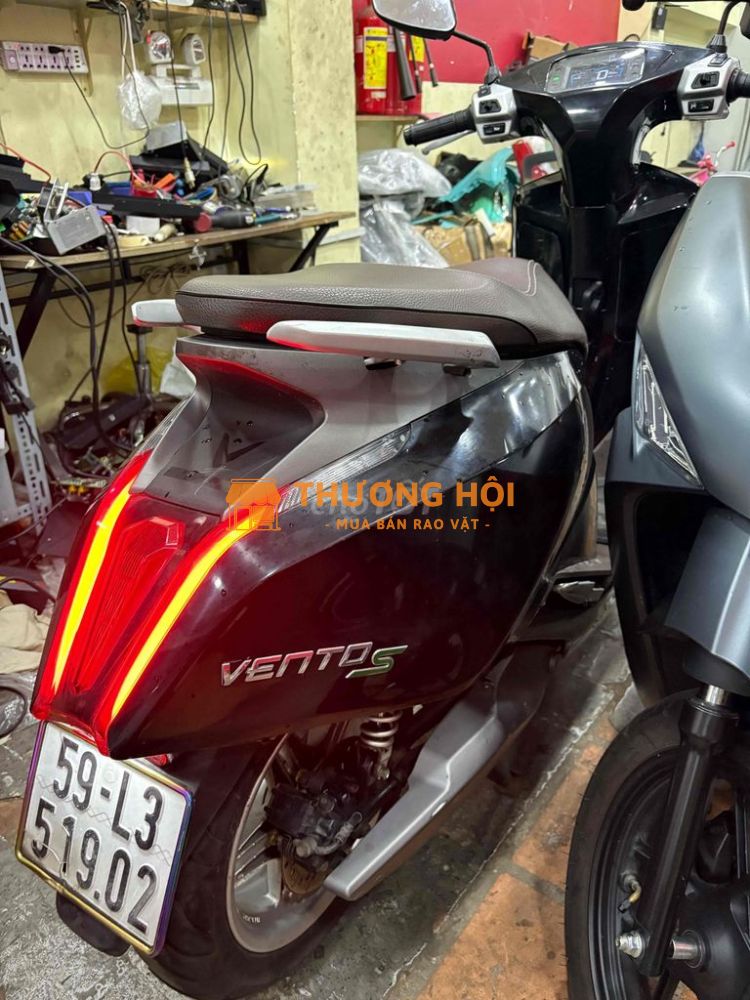 Vento S pin thuê 350k không giới hạn km