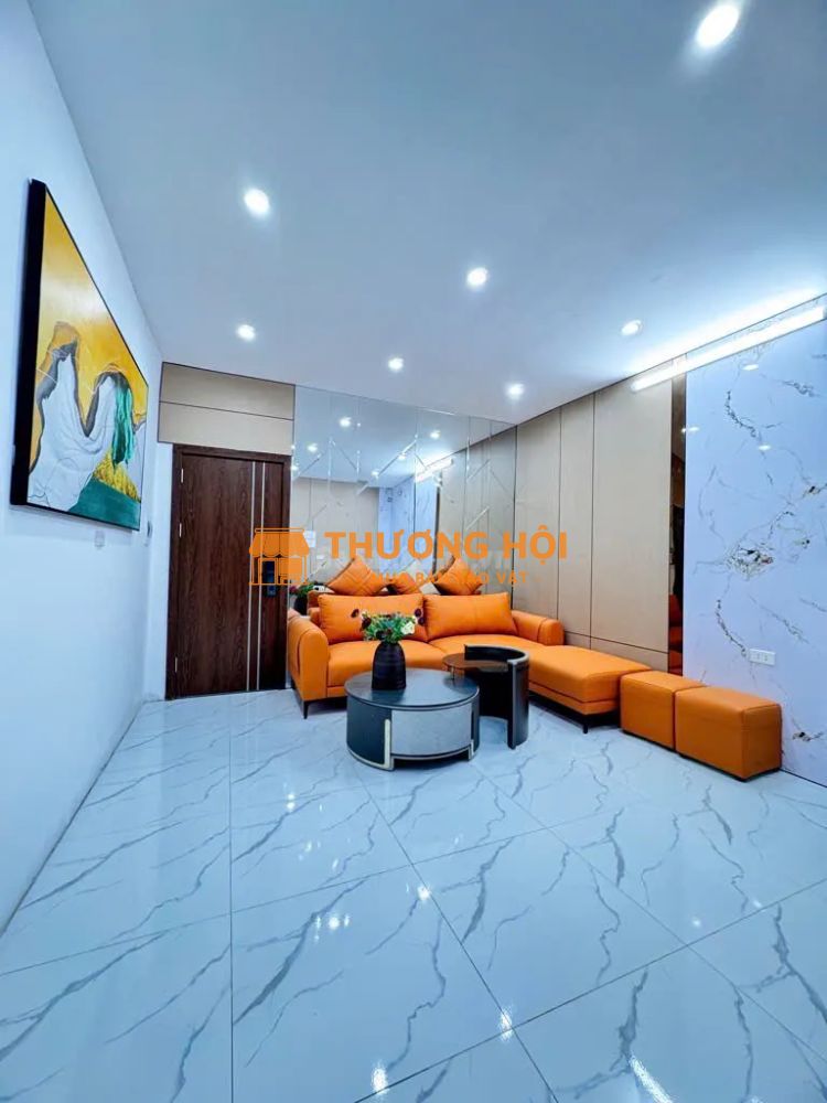 CHUNG CƯ MINI PHỐ CHÍNH KINH DIỆN TÍCH 36 M, TẦNG 3, THANG MÁY, NHÀ MỚI ĐƯA VÀO SỬ DỤNG RẤT MỚI,