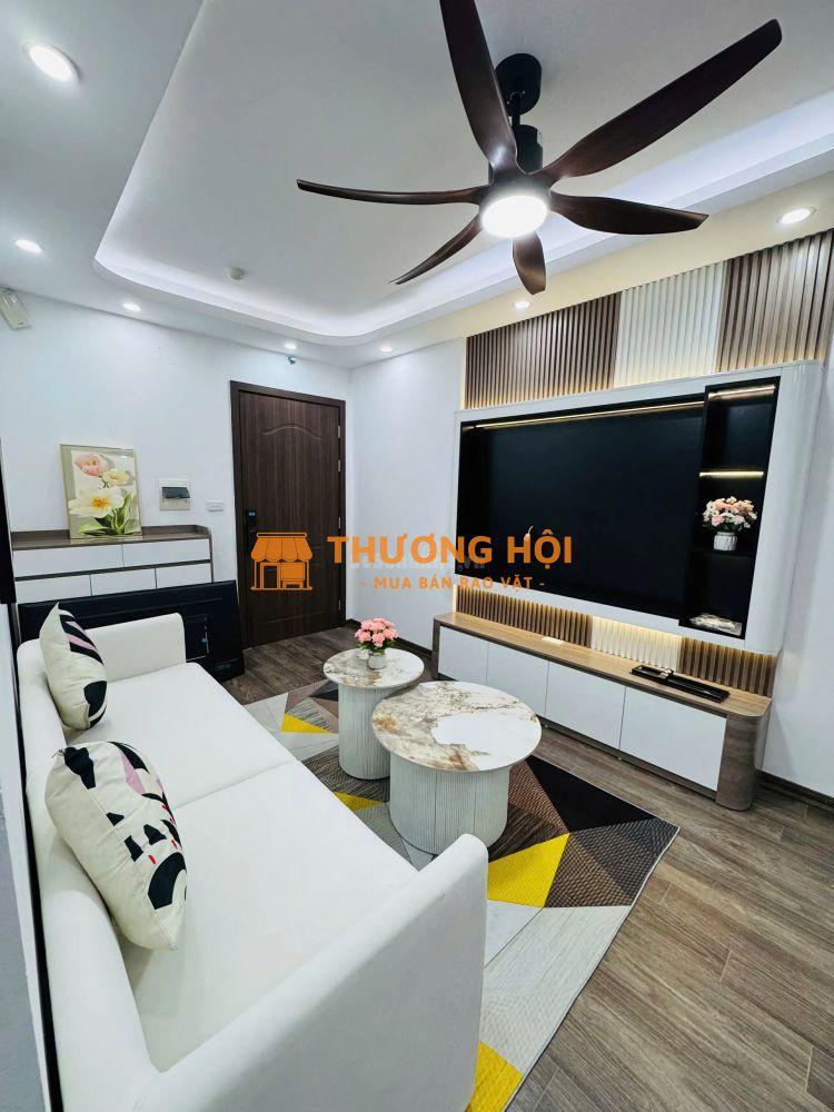 Bán nhà riêng, sát phố Minh Khai, quận Hai Bà Trưng, hàng hiếm, 22m2, 5 tầng, giá chỉ 5 tỷ 250