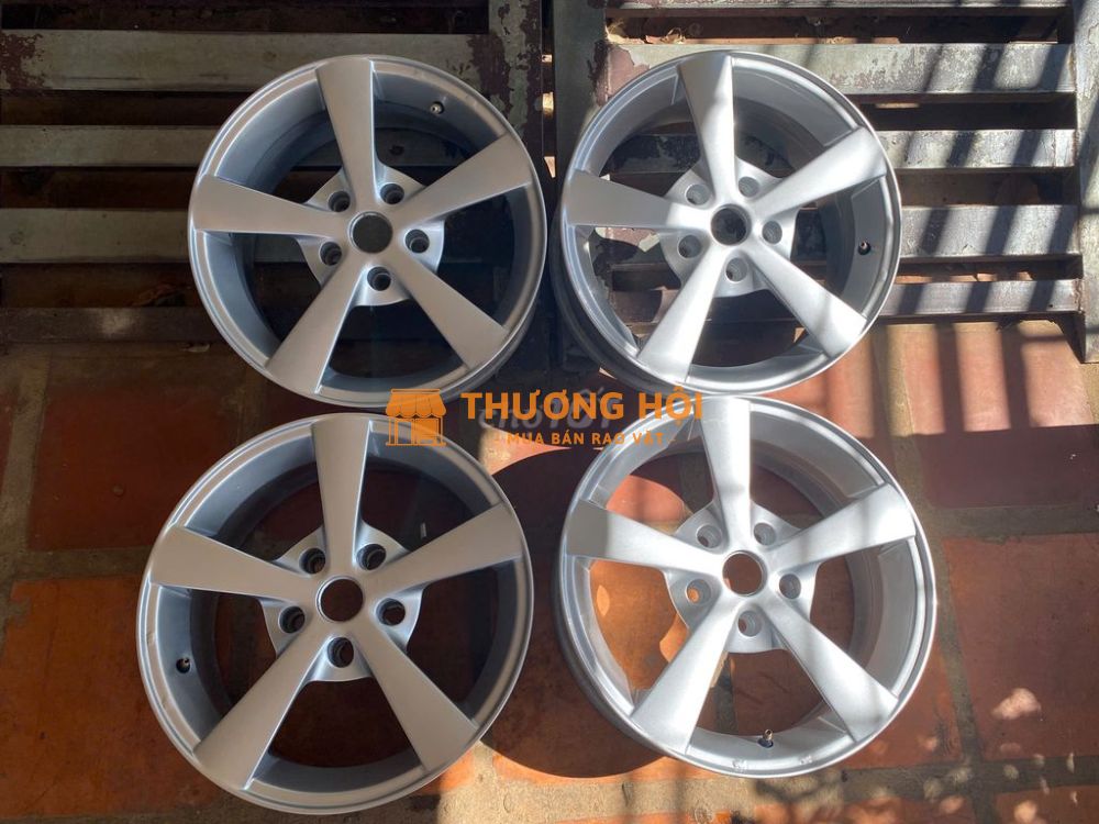 Bộ mâm 16 inch Audi A5 - Đẹp như mới, giá hợp lý!