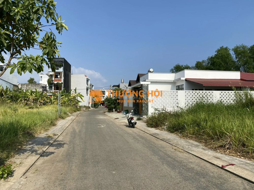 BÁN NHÀ GÓC 2 MẶT TIỀN CỰC ĐẸP – THẢO ĐIỀN, TP. THỦ ĐỨC, Diện tích = 175m² •