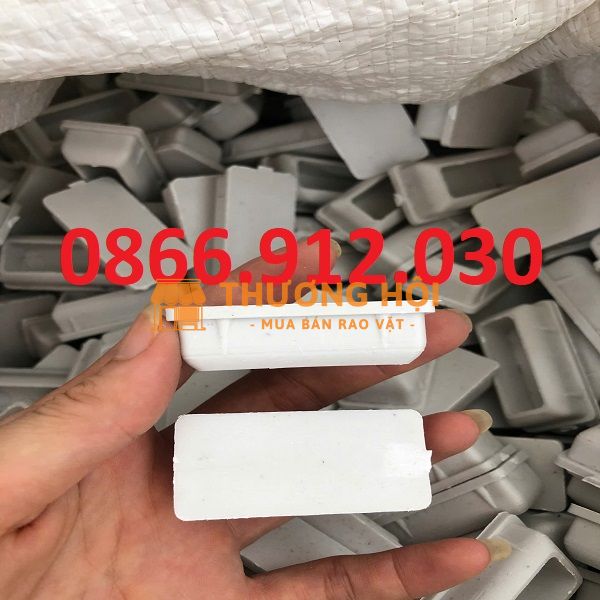 Xưởng sản xuất nắp nhựa bịt đầu sắt hộp 25x50mm giá rẻ
