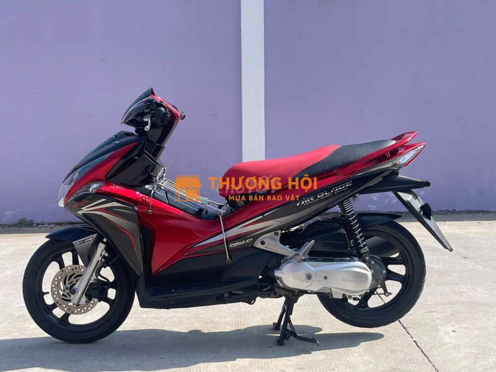 AB 2011 ĐỎ ĐEN