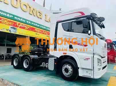 Đầu kéo Faw 2024