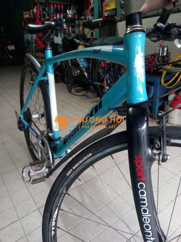 Can ban xe đap the thao bianchi italia suon nhom