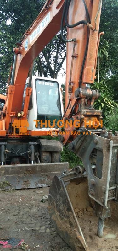 Bán xe cuốc 05 Bánh Lốp Solar 1997 . Hoạt động tốt