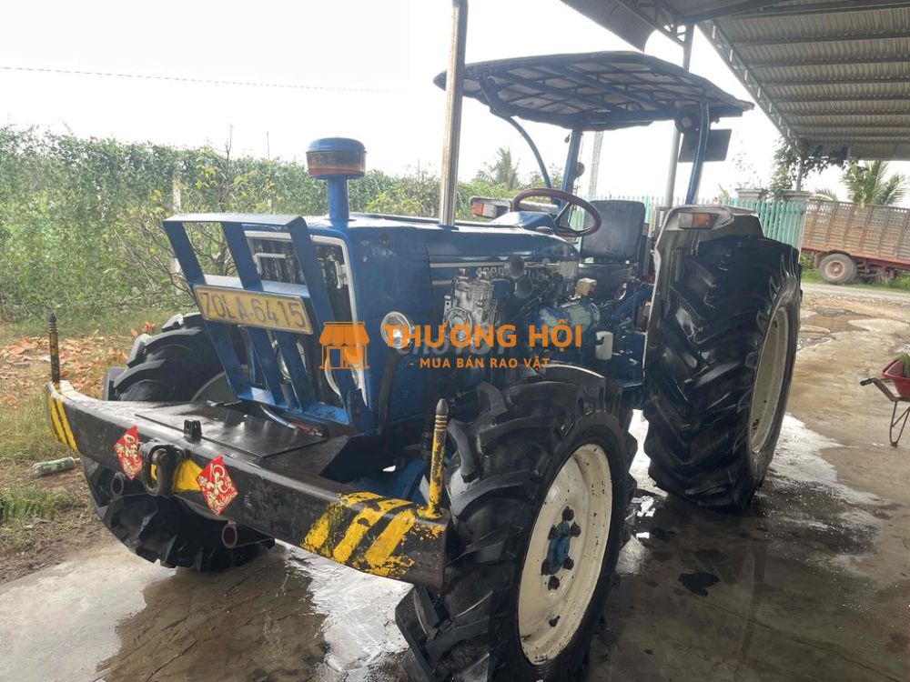 Cần bán đầu + mọt Ford 4600 2 cầu