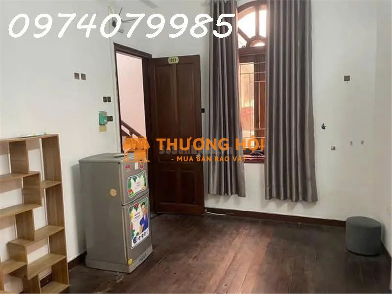 CẦN PASS PHÒNG TẠI TÂY HỒ, HÀ NỘI - Địa chỉ: ngõ 310 đường Nghi Tàm,Yên Phụ, Tây Hồ, Hà Nội.