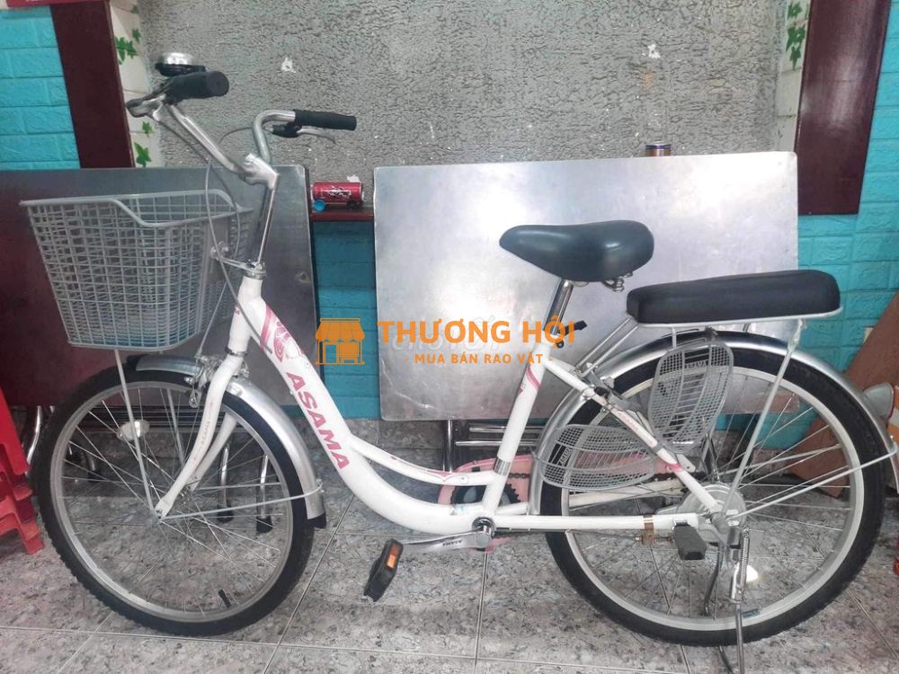 Cần bán lại xe mới mua,mới 99% xem xe tại quận 1