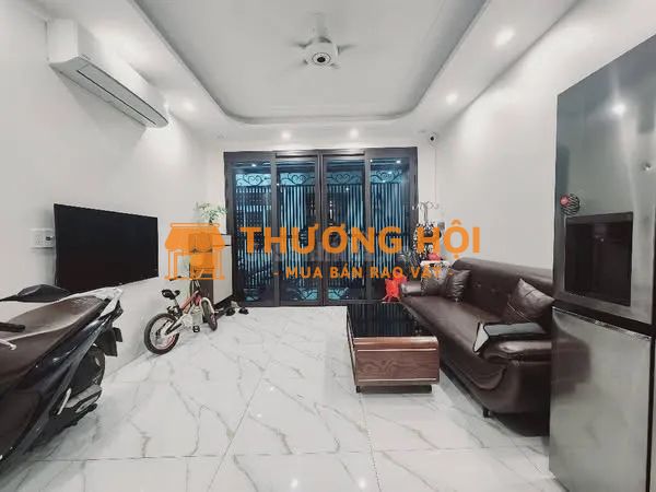 CHDV 55M x 7 TẦNG – Ô TÔ 45 CHỖ QUA NHÀ - FULL PHÒNG – DÒNG TIỀN KHỦNG – KHU ĐẤT DV LAI XÁ, HOÀI